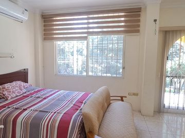 CASA EN VENTA EN URB. BOSQUES DEL SALADO FRENTE A CIUDAD COLÓN