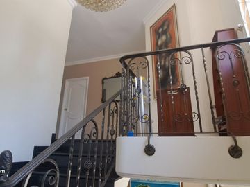 CASA EN VENTA EN URB. BOSQUES DEL SALADO FRENTE A CIUDAD COLÓN