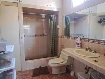CASA EN VENTA EN URB. BOSQUES DEL SALADO FRENTE A CIUDAD COLÓN