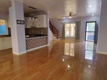 SINGLE DETACHED HOUSE WITH 4 BEDROOMS INSIDE SUBDIVISION IN MARIBAGO P16.5MN
