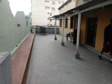 Casa rentera en venta en el Centro Histórico de Quito avenida 10 de agosto