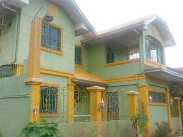 House and lot for sale in Jardin Leonila Subdivision Barangay Maahas Los Baños Laguna