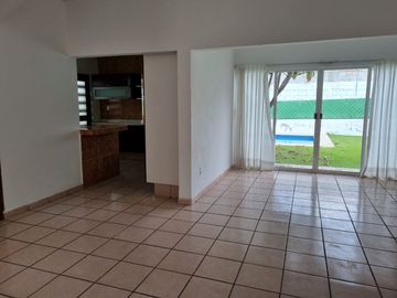 Casa en Lomas de Cocoyoc, Atlatlahucan, Morelos.