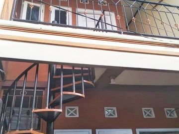 Dijual Cepat Rumah Kost 9 Kamar Dekat Kampus UI Salemba, RSCM