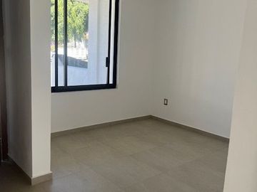 Casa en Venta, Viveros del Valle, Alcoba y Baño Completo en Planta Baja, 5 Min Real Center