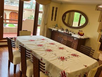 VENTA DE HERMOSA CASA EN CUENCA