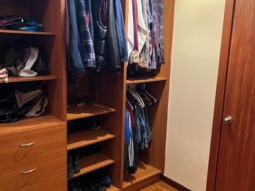 VENTA DE HERMOSA CASA EN CUENCA