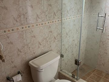VENTA DE HERMOSA CASA EN CUENCA