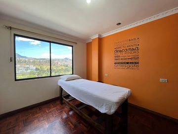 Casa rentera en venta en Loja