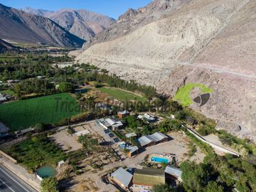 Parcela con casa, piscina y dos cabañas. Potencial turístico. Varillar, Valle del Elqui. $280 millones