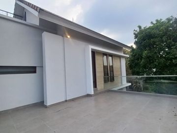 HOT SALE Rumah Modern di Discovery Bintaro Jaya 9927-SC 0811111----