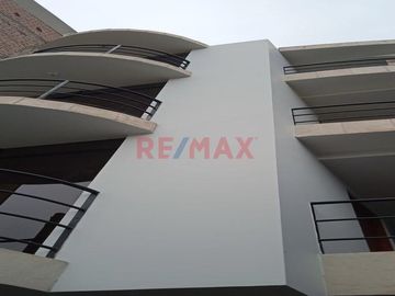 Oportunidad!! Departamento En Venta Frente A Parque En Urb, San Antonio De Carabayllo.