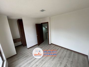 Casas VIP en Venta por Estrenar, Río Amarillo, Cuenca, C860