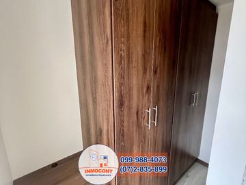 Casas VIP en Venta por Estrenar, Río Amarillo, Cuenca, C860