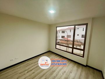 Casas VIP en Venta por Estrenar, Río Amarillo, Cuenca, C860
