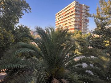 VENTA Departamento de 135 m2 en limite de Ñuñoa con Providencia