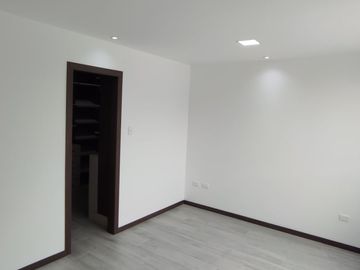 Casa de Venta en Mirasierra, Valle de los chillos