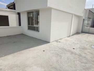 Casa de Venta en Mirasierra, Valle de los chillos