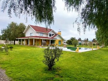 Gran Casa Como Nueva Y Con Todas Las Comodidades