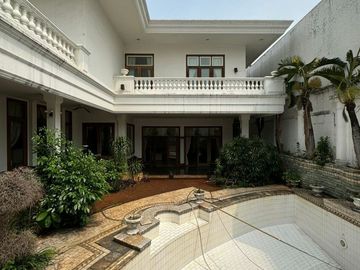 RUMAH MEGAH di Jl MAS PUTIH, PERMATA HIJAU