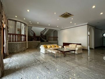 RUMAH MEGAH di Jl MAS PUTIH, PERMATA HIJAU