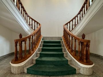 RUMAH MEGAH di Jl MAS PUTIH, PERMATA HIJAU