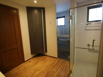 For Sale Elegant House and Lot in Antipolo with 5 Bedroom and 5 Toilet & Bath PH2316