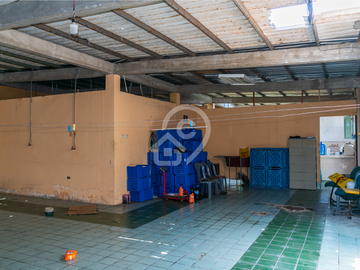Terreno de Venta en Av. Juan Palomino a pocos metros Super AKI - Colón Tinoco