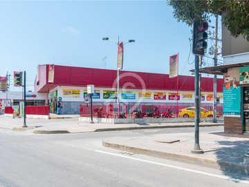 Terreno de Venta en Av. Juan Palomino a pocos metros Super AKI - Colón Tinoco