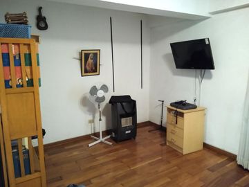 SURCO VENDO DEPARTAMENTO FLAT 1ER PISO 3+1 DORM FRENTE Y VISTA A PARQUE