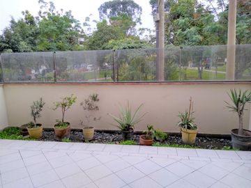 SURCO VENDO DEPARTAMENTO FLAT 1ER PISO 3+1 DORM FRENTE Y VISTA A PARQUE