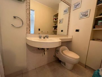 REMATE IMPERDIBLE‼️ HERMOSO DPTO. DUPLEX CON TERRAZA Y VISTA EXTERNA 🌱💚, 4 DORMITORIOS.