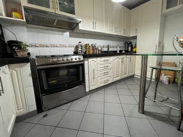 REMATE IMPERDIBLE‼️ HERMOSO DPTO. DUPLEX CON TERRAZA Y VISTA EXTERNA 🌱💚, 4 DORMITORIOS.