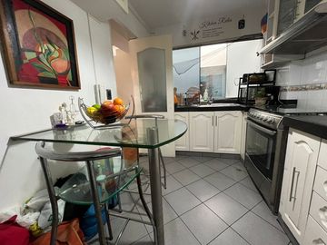 REMATE IMPERDIBLE‼️ HERMOSO DPTO. DUPLEX CON TERRAZA Y VISTA EXTERNA 🌱💚, 4 DORMITORIOS.