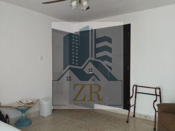 💥Amplia Casa en VENTA 💥FRACC. ALAMEDA. ideal para consultorios u oficinas