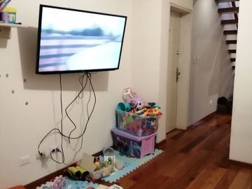 Luminoso duplex de 3 dormitorios a la venta en Surco