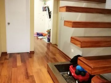 Luminoso duplex de 3 dormitorios a la venta en Surco
