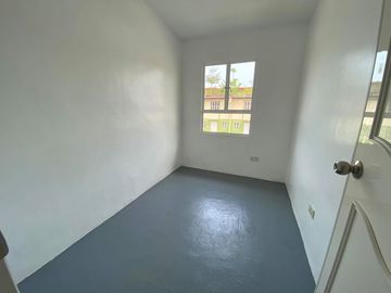 For Sale 3-Bedroom Townhouse at Micara Estates in Tanza, Cavite | Portia Typical Corner Unit w/ Fence