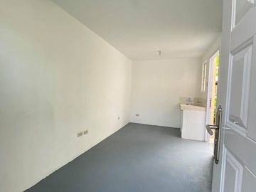 For Sale 3-Bedroom Townhouse at Micara Estates in Tanza, Cavite | Portia Typical Corner Unit w/ Fence