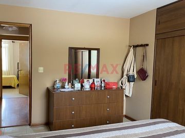 Venta De Acogedor Departamento En Alameda Del Corregidor Con Vista Externa A Areas Verdes
