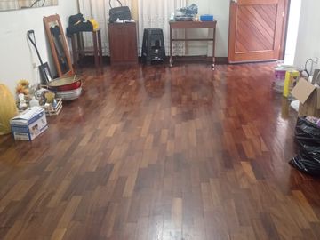 Departamento en  primer piso a una cuadra de la estacion Matellini