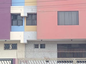 Departamento en  primer piso a una cuadra de la estacion Matellini