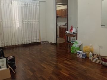 Departamento en  primer piso a una cuadra de la estacion Matellini