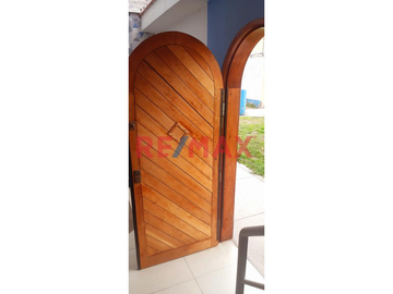 Departamento En 2Do Piso Con Hermosa Vista Al Parque + Estacionamiento /  Cerca Av. La Marina