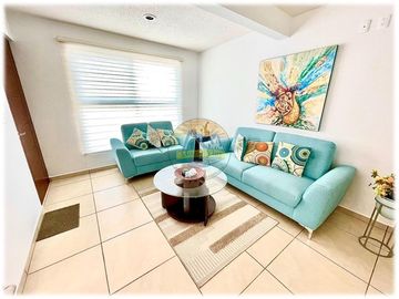 Casas con alberca, excelentes acabados