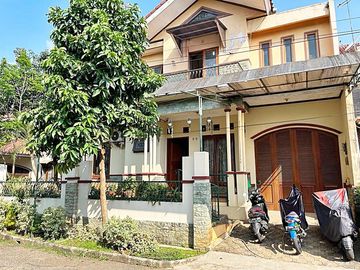 Dijual Rumah Dekat Tol di Pesanggrahan, Jakarta Selatan