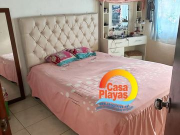 Casa de Venta en Playas, Sector Altamira, atrás Registro Propiedad