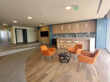 sensacional departamento en venta con magnifica vista y ubicación en el Paseo Santa Lucia