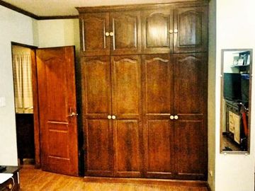 4BR House for Sale in Lakeville Subdv, San Antonio, San Pedro, Laguna