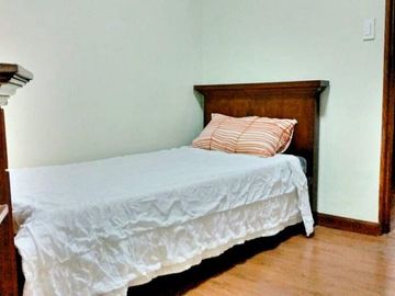 4BR House for Sale in Lakeville Subdv, San Antonio, San Pedro, Laguna